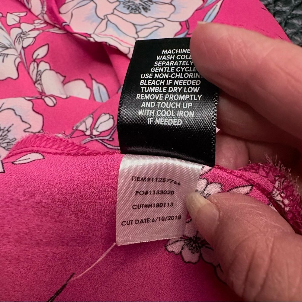 Torrid Floral Pink Camisole Top Sz 0 / L-12 - Picture 9 of 12
